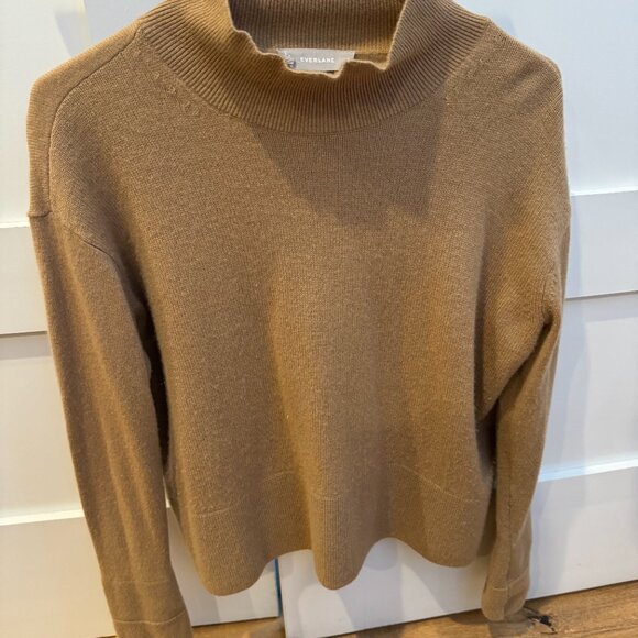 Everlane Cashmere Square Turtleneck Light Camel - Picture 5 of 6